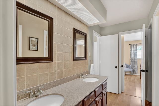 8261 Club Meadows Drive, Dallas, TX 75243