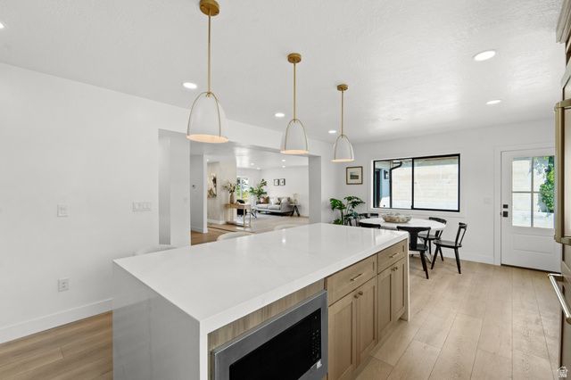 2242 E KENSINGTON AVE, Salt Lake City, UT 84108