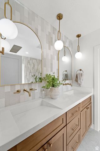 2242 E KENSINGTON AVE, Salt Lake City, UT 84108