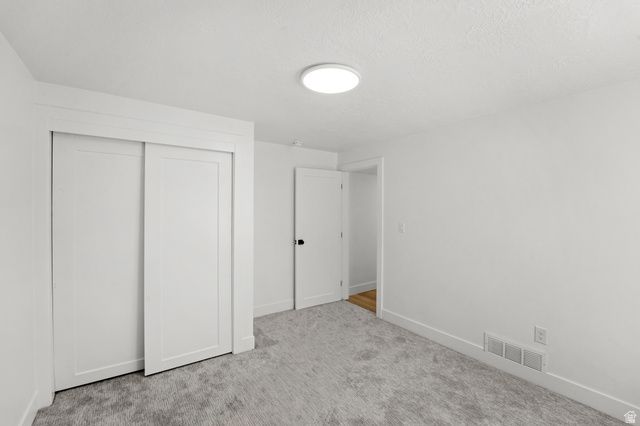 2242 E KENSINGTON AVE, Salt Lake City, UT 84108