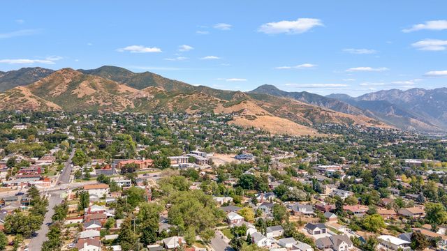 2242 E KENSINGTON AVE, Salt Lake City, UT 84108