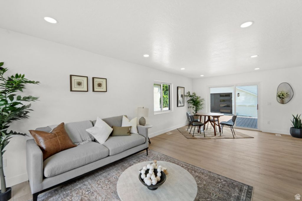 2242 E KENSINGTON AVE, Salt Lake City, UT 84108 — photo 5