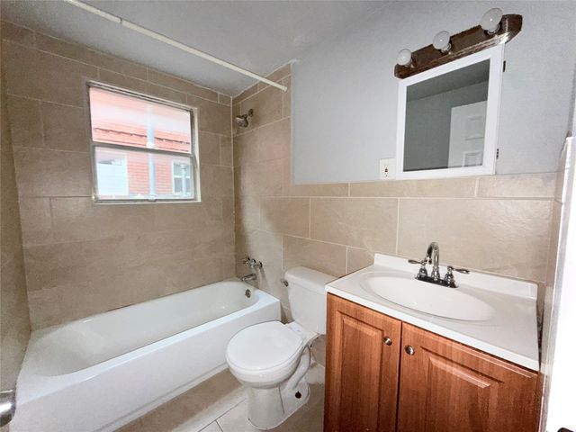 601 Francine Drive B, Irving, TX 75060