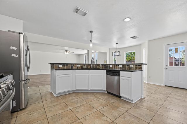 7203 Greenwood Point Drive, Cypress, TX 77433