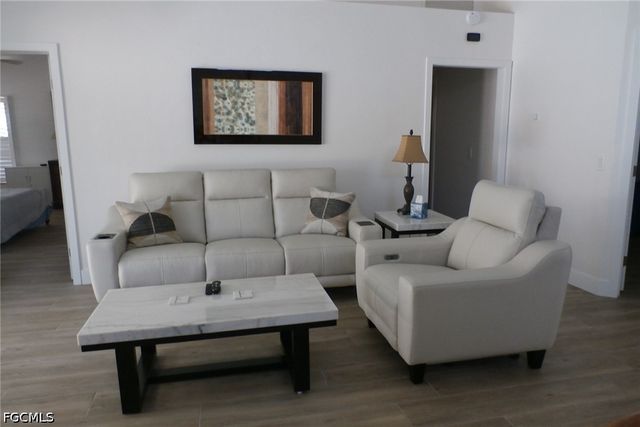 16252 Kelly Woods DR, Fort Myers, FL 33908