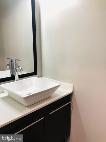 9533 CLOCKTOWER LN, Columbia, MD 21046