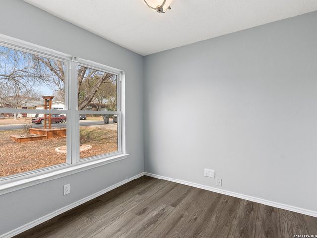 5842 Sun Farm, San Antonio, TX 78244