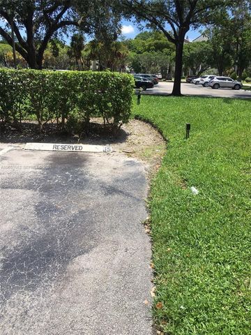 3301 Spanish Moss Terrace 906, Lauderhill, FL 33319
