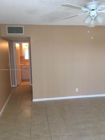 3301 Spanish Moss Terrace 906, Lauderhill, FL 33319