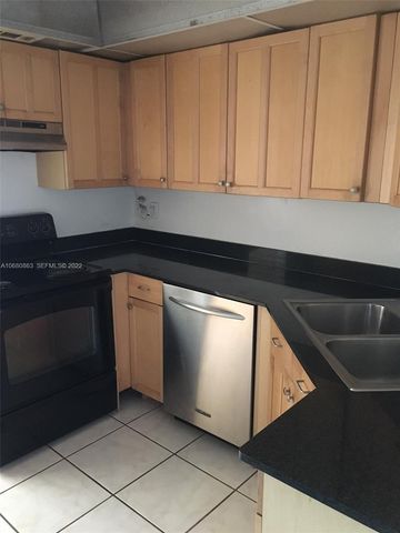 3301 Spanish Moss Terrace 906, Lauderhill, FL 33319