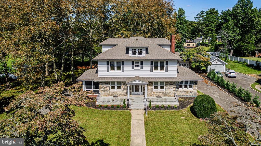 749 CENTRAL AVE, HAMMONTON, NJ 08037 — exterior