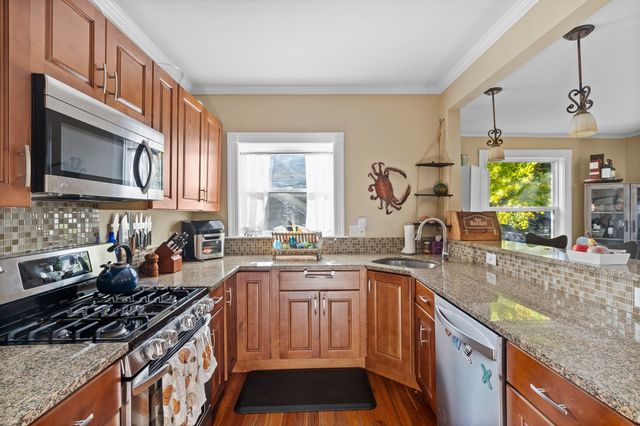 1551 Centre Street 2, Boston, MA 02132