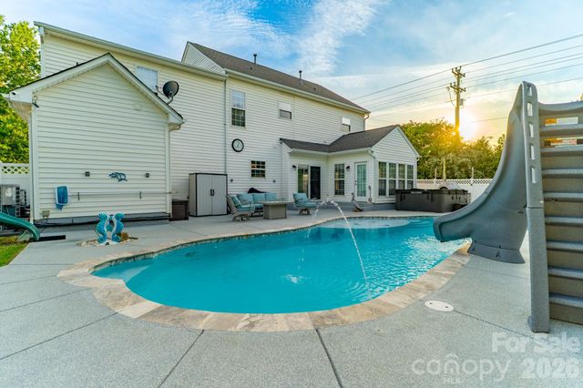 4105 Autumn Cove Drive, Clover, SC 29710