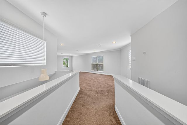 818 Silvergate Drive, Houston, TX 77079