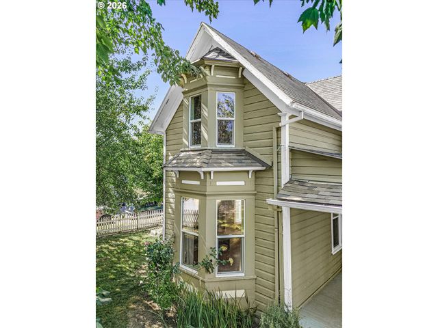 507 Se CEDAR St, Hillsboro, OR 97123
