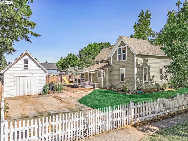 507 Se CEDAR St, Hillsboro, OR 97123