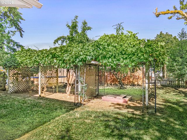 507 Se CEDAR St, Hillsboro, OR 97123