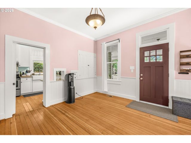 507 Se CEDAR St, Hillsboro, OR 97123
