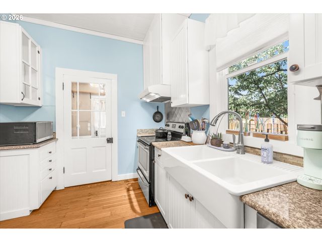 507 Se CEDAR St, Hillsboro, OR 97123