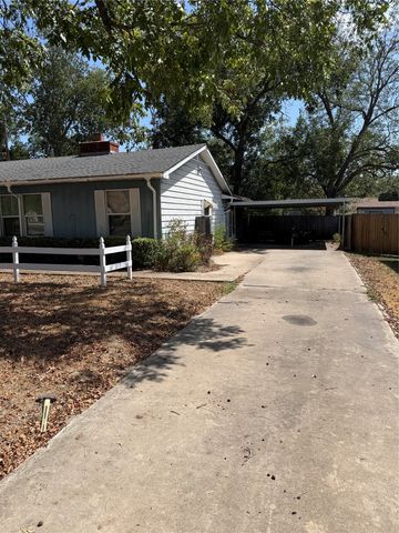 1101 W Chambers Street, Cleburne, TX 76033