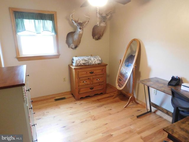 15 SUSAN DRIVE, Belleville, PA 17004