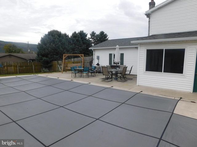 15 SUSAN DRIVE, Belleville, PA 17004