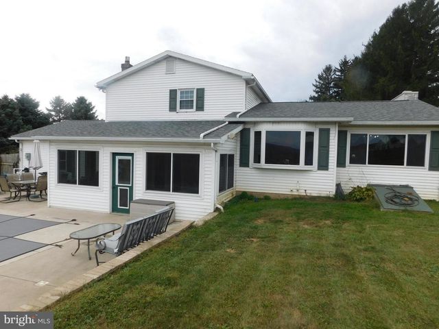 15 SUSAN DRIVE, Belleville, PA 17004