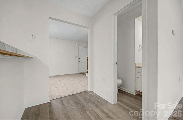 2405 Smugglers Court, Charlotte, NC 28216