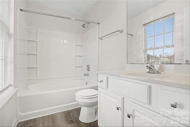 2405 Smugglers Court, Charlotte, NC 28216