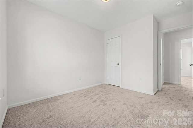 2405 Smugglers Court, Charlotte, NC 28216