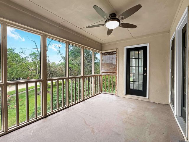 7925 Jefferson Place Blvd, Baton Rouge, LA 70809