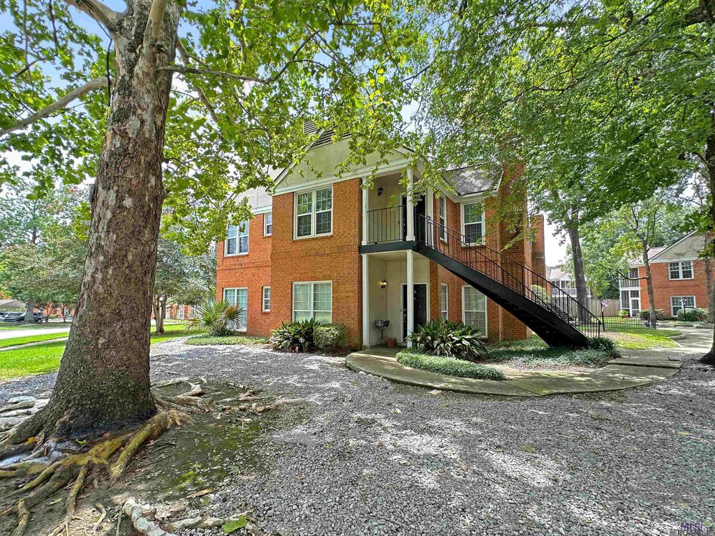 7925 Jefferson Place Blvd, Baton Rouge, LA 70809