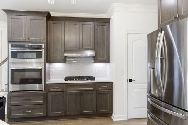 424 Martingale Dr, Franklin, TN 37067