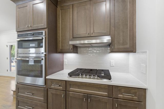 424 Martingale Dr, Franklin, TN 37067