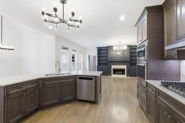 424 Martingale Dr, Franklin, TN 37067