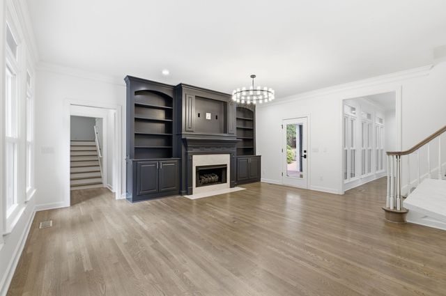 424 Martingale Dr, Franklin, TN 37067