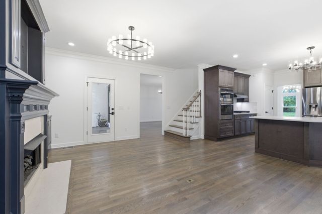 424 Martingale Dr, Franklin, TN 37067