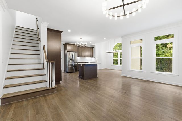 424 Martingale Dr, Franklin, TN 37067