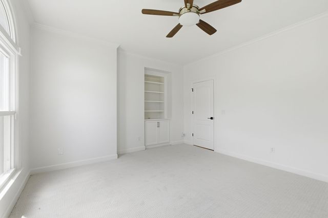 424 Martingale Dr, Franklin, TN 37067