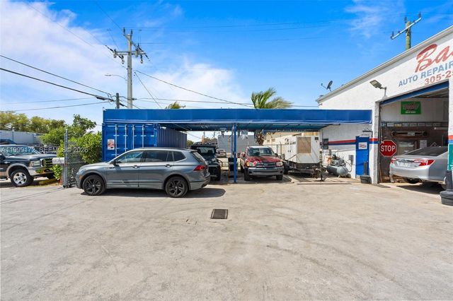 10501 SW 185th Terrace, Cutler Bay, FL 33157