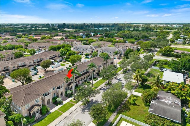 14254 SW 272nd St, Homestead, FL 33032