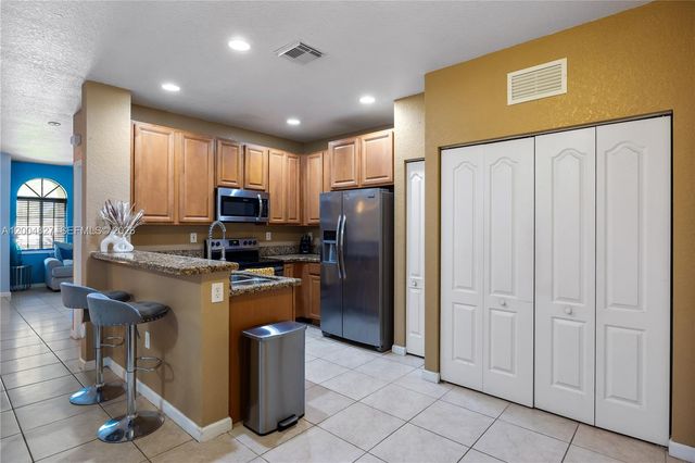 14254 SW 272nd St, Homestead, FL 33032