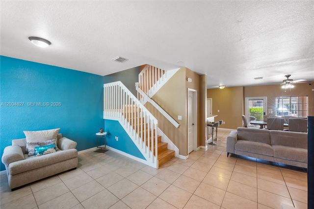 14254 SW 272nd St, Homestead, FL 33032