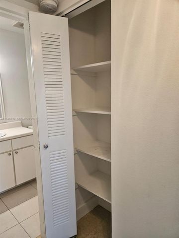 4900 NW 79th Avenue 206, Doral, FL 33166
