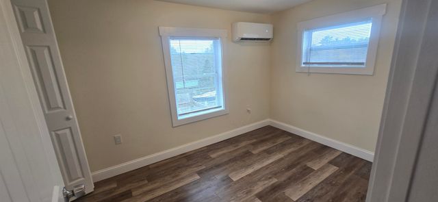 14 Charles Street, Berwick, ME 03901