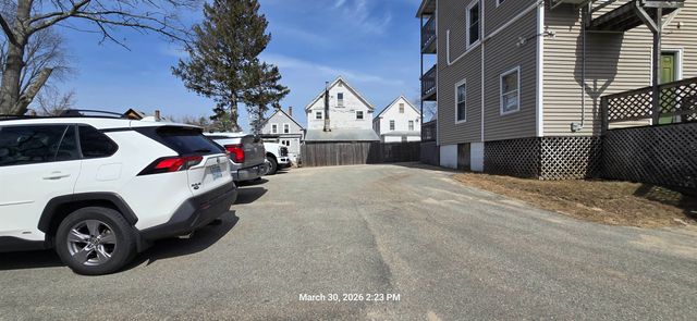 14 Charles Street, Berwick, ME 03901