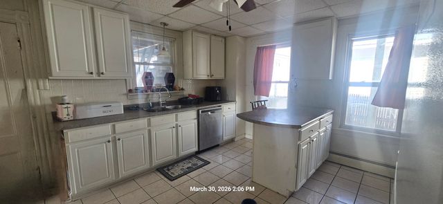 14 Charles Street, Berwick, ME 03901