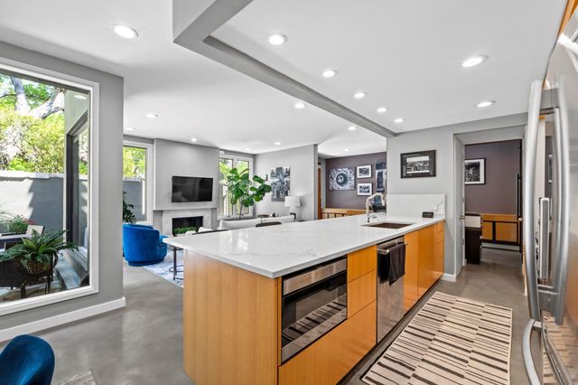 1111 W 12th ST 102, Austin, TX 78703