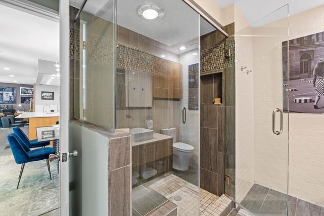 1111 W 12th ST 102, Austin, TX 78703