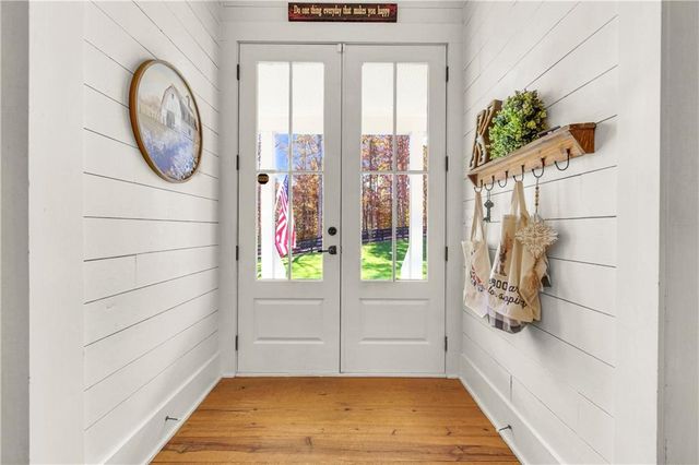 352 Woodmont Court, Canton, GA 30115